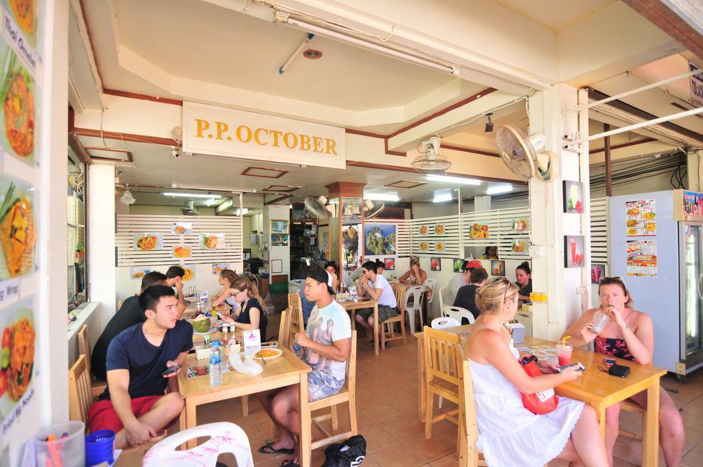 October Hostel Phi Phi Adaları Dış mekan fotoğraf